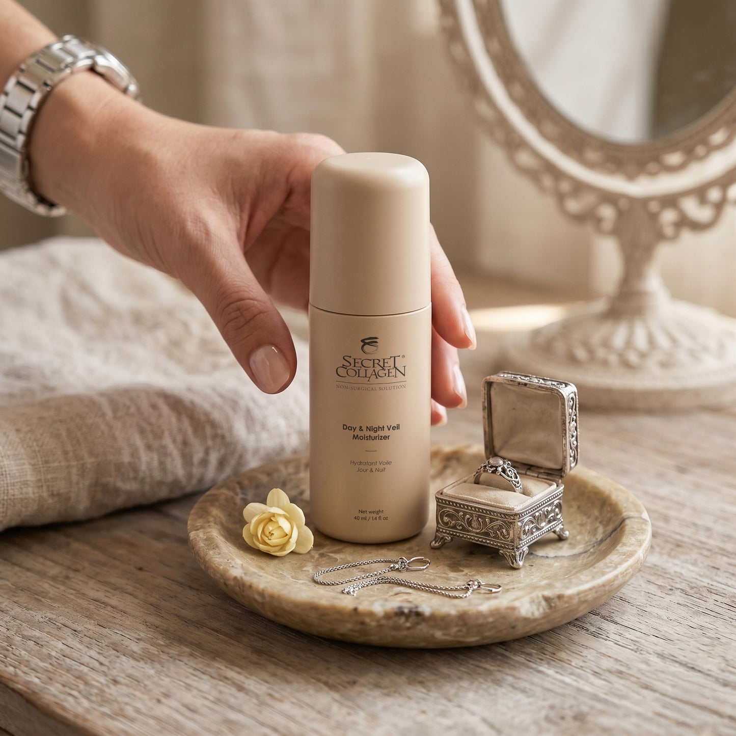 Day & Night Veil Moisturizer